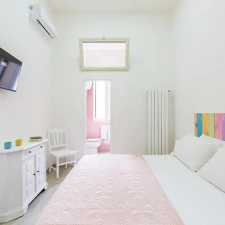 Chiara Modern By Wonderful Italy Apartament Neapol